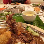 レストラン雪河亭 - ビーフシチューの肉