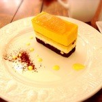 パティスリー モンプリュ 本店 - 