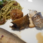 エノテカ・オルモ・デル・カウカソ - 昆布などで煮込まれたアワビが印象的でした