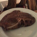 AKARENGA STEAK HOUSE - ☆これからカットするＴボーン☆