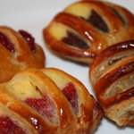 Bakerｙ　Ruhetal - カクテルデニッシュ（チェリー、ストロベリー、アップル、チョコ）