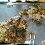 Okonomiyaki Hachibee - 汚くてすみません