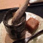 虎白 - （2015/7  再訪）稚鮎のから揚げ、トリュフソースと蓮根もち。