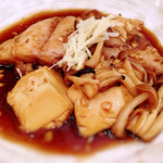 ことぶき亭 - 優しい味付けの銀タラ
      付け合せの豆腐も美味しくいただけました。
      
