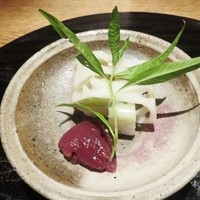 祇園迦陵 - 凌ぎ　鮎寿司　はじかみ　蓼の葉　蛇腹蓮根　無花果赤ワイン煮