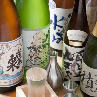 地元から全国まで◆厳選銘柄の日本酒が勢揃い