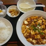 晴晴居酒屋 - 麻婆豆腐の定食