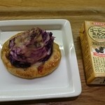 紫キャベツと、生ハムのガレット