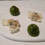 ラトリエ・ドゥ・ノト - 定番の最初の一品：ヨモギが入ったクジェール