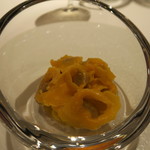 レストラン ラッセ - 27年7月　牛肩ロースのラグーを詰めたアーニョリ　うまみあるスープに浮かばせて