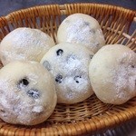 パンドール - 黒豆大福              120円