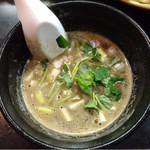 麺処 晴 - つけ汁（2015.07）