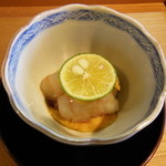 しのはら - 唐津産赤うにと北海道産ボタンエビ　紹興酒に漬けて