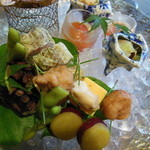 しのはら - 仁淀川産天然鮎・イカのすり身天・白バイガイ・サツマイモ甘露煮・蒸し玉子・タコ柔らか煮・カマス寿司・フルーツトマトのレモン煮・枝豆