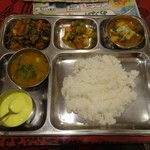 サンサール - ダルバート