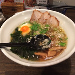 Ramen Shokudou Hitotsuki - しょう油ラーメン