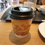 函館国際ホテル - ドリンク写真:ホットコーヒーは部屋へテイクアウトできます。