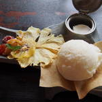 ドットーレ - 地下室のジェラート