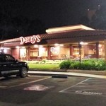 Denny's - 外観