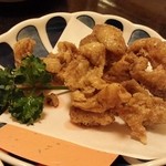 つぼ八 - 鶏皮パリパリ揚げ