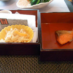 明神館 - 2010年5月：朝ご飯は割合普通ね。