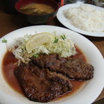 洋食たけだ - 鮪ホホ肉のバター焼き