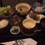 一鳳・旬のおまかせ膳¥1,580