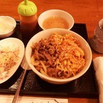 Kankokuryourinikaiya - 豆もやし豚肩ロースプルコギ丼　490円