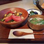 オーガニックレストラン 野菜デリ みどりえ - 