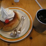 Komeda Kohi Ten - ミニシロノワール&アイスコーヒー