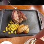 ステーキハウス Gottie's BEEF - 