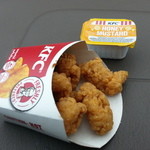 KFC - 料理写真:Popcorn Nuggets Regular　＄3.15