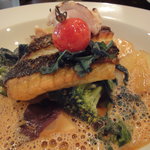 Le Bol - 黒鯛のポワレ ブイヤベースソース