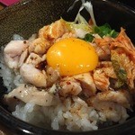 Menyanishiya - 鶏ユッケ丼　400円