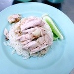 Raan Kaithong Pratunam - 