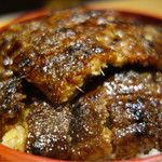 ひつまぶし名古屋備長 - 鰻がたっぷりと入っています。