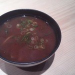 井出家 - 赤出汁