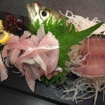 すしざんまい 名古屋錦店 - 活鰺の刺身