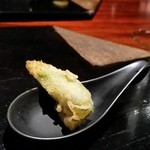 花オクラの天ぷら