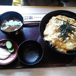 Rakkatei - 親子丼