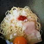 煮干乱舞 - 油そば 300円　DEATHソース入り。まろやかな油そばが激辛に変身。