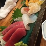 居酒屋 蛇の文 - 刺身盛り合わせ