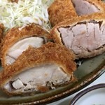 とんかつ美よし - 断面　右ひれ、左とり