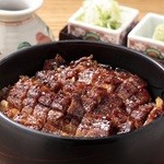 鰻魚蓋飯