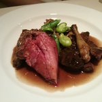 ラシェット・ブランシュ - 仔鳩の一羽丸ごとロースト