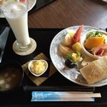 ぴっか - 生バナナジュース（550円）/ごぼうセット（200円）