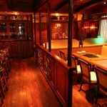 エル バルコ - メインフロアはレイアウトフリー♪４名卓×５