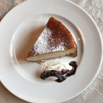 鴻巣cafe - チーズケーキ。