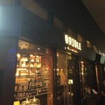 ORIOLE COFFEE + BAR - 