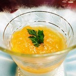 野の花焼山荘 - 豆乳と人参のデザート（りんごや桃のすりおろしも入っている）